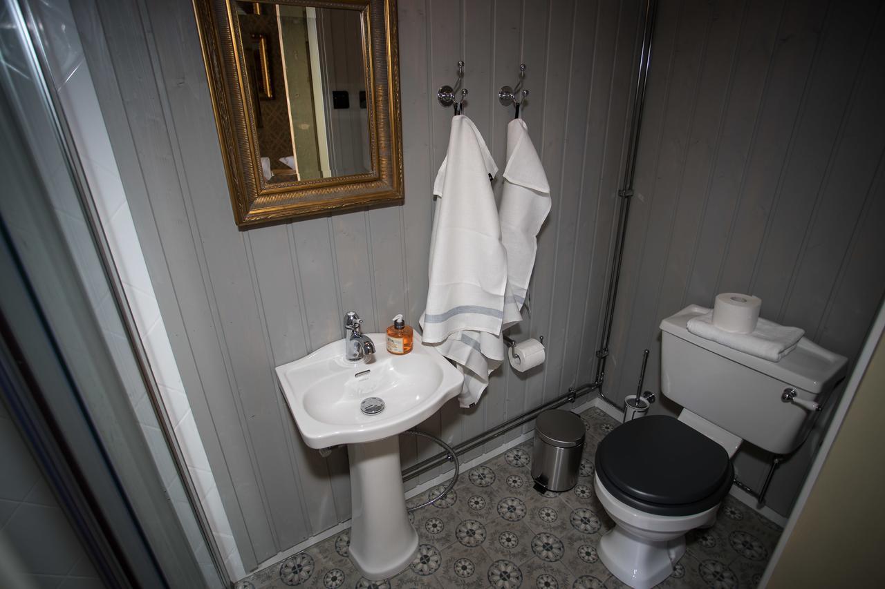 Boutique Hotel Langin Kauppahuone Raahe Room photo